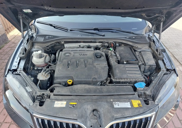 Skoda Superb cena 57874 przebieg: 190000, rok produkcji 2015 z Konin małe 379
